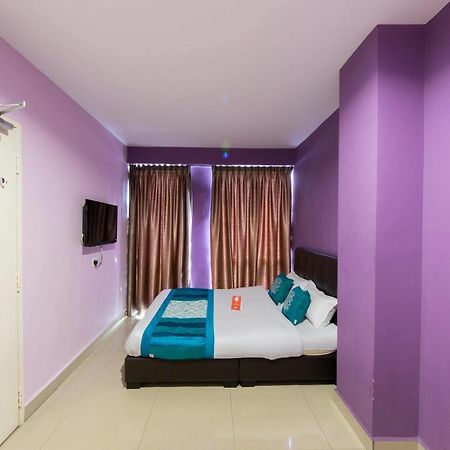 פטלין ג'איה De Jaya Hotel מראה חיצוני תמונה