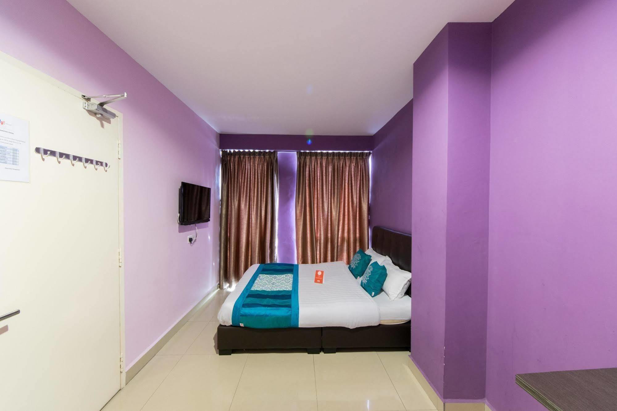פטלין ג'איה De Jaya Hotel מראה חיצוני תמונה