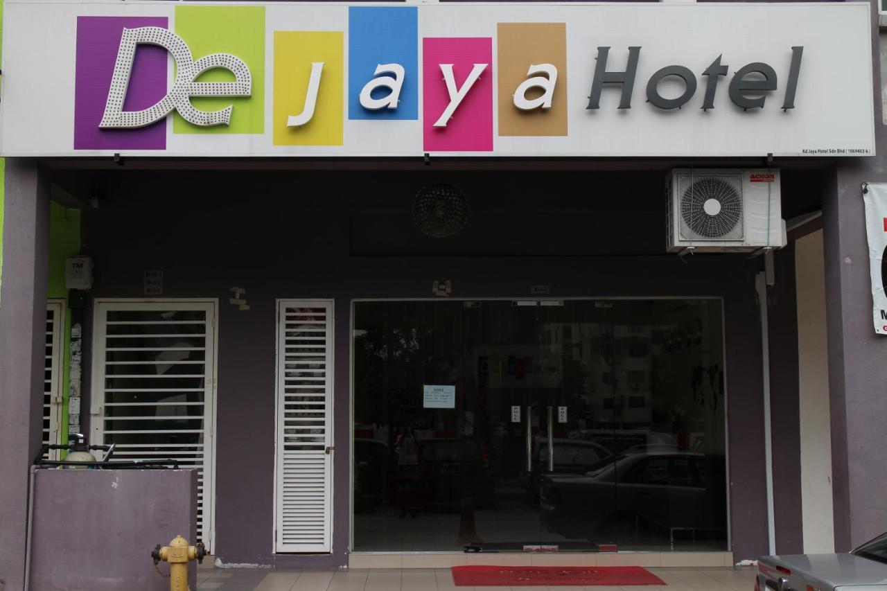 פטלין ג'איה De Jaya Hotel מראה חיצוני תמונה